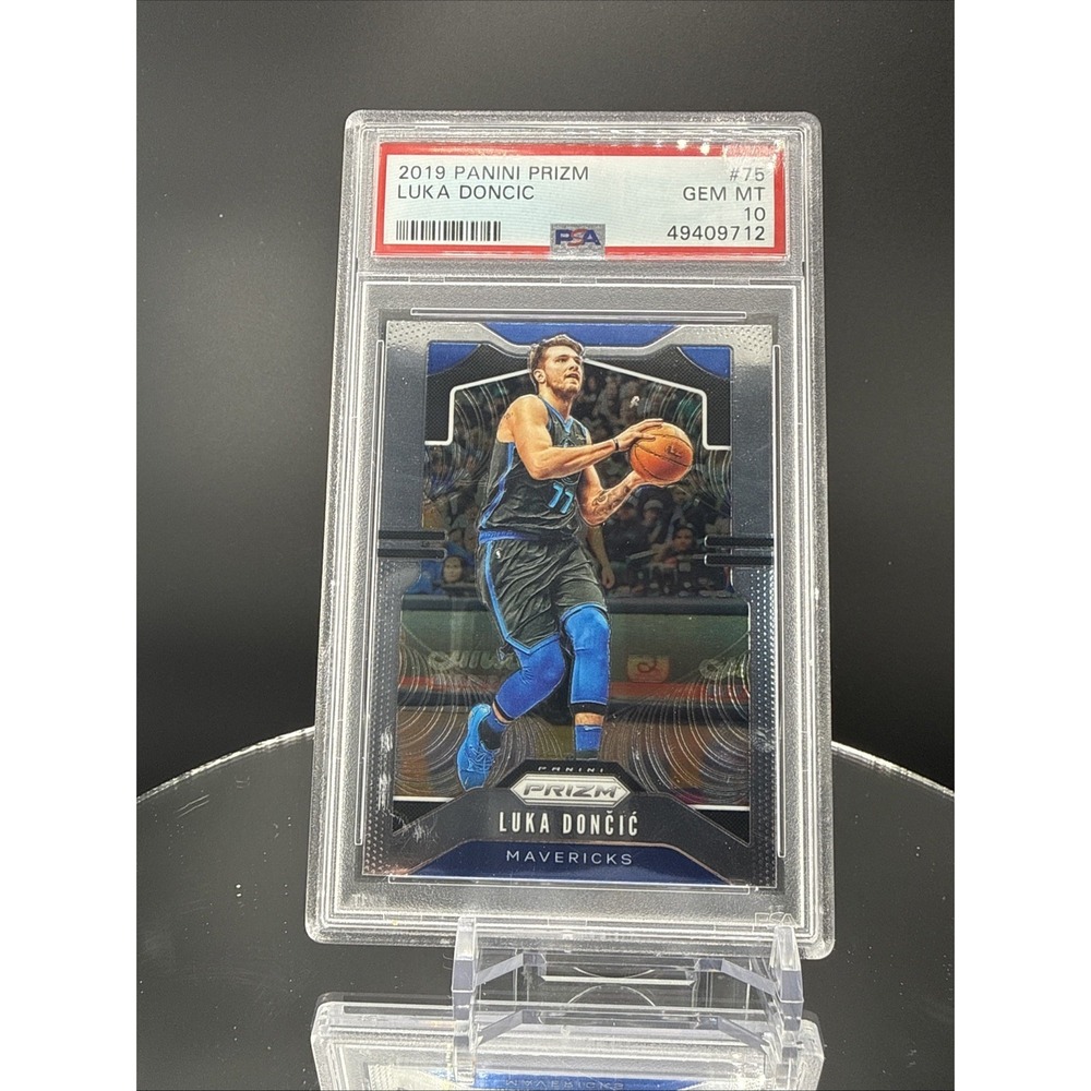 2019 Panini Prizm Luka Doncic #75 Dallas Mavericks PSA 10